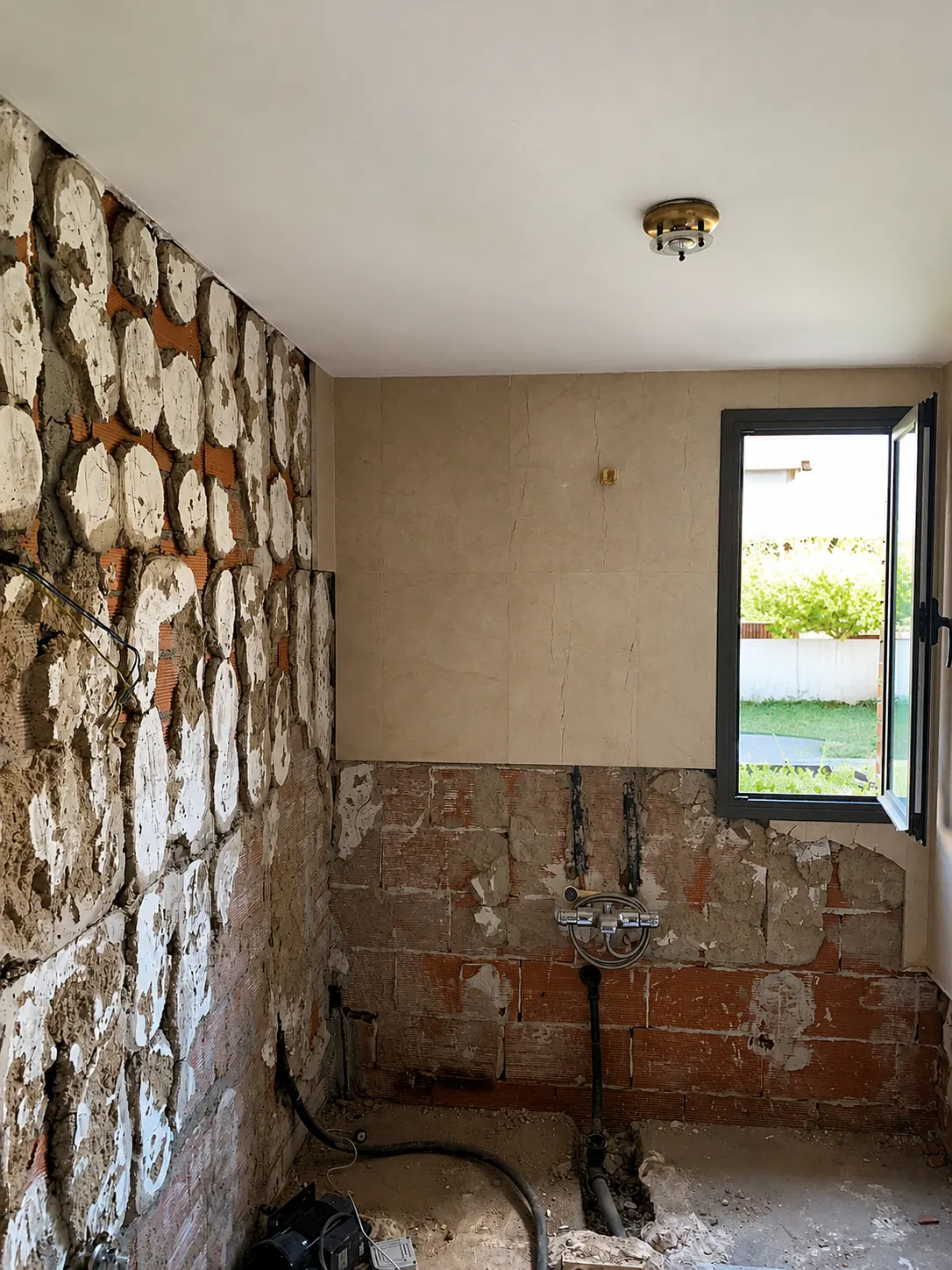 Baño en Pozuelo de Alarcón antes de la reforma